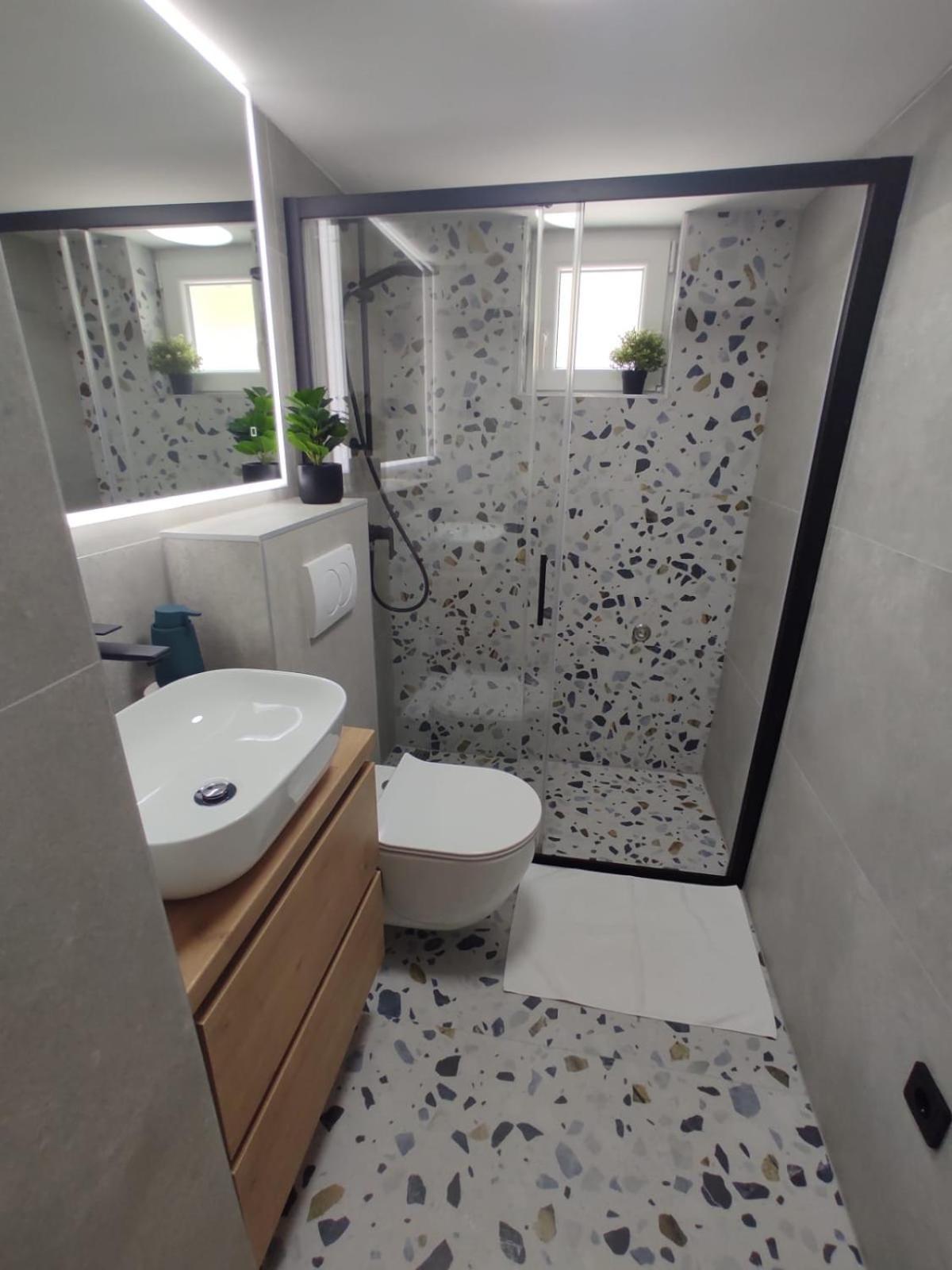 Lunaris Apartment